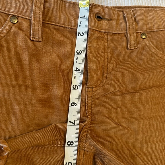 Carve design women short. - Picture 15 of 16